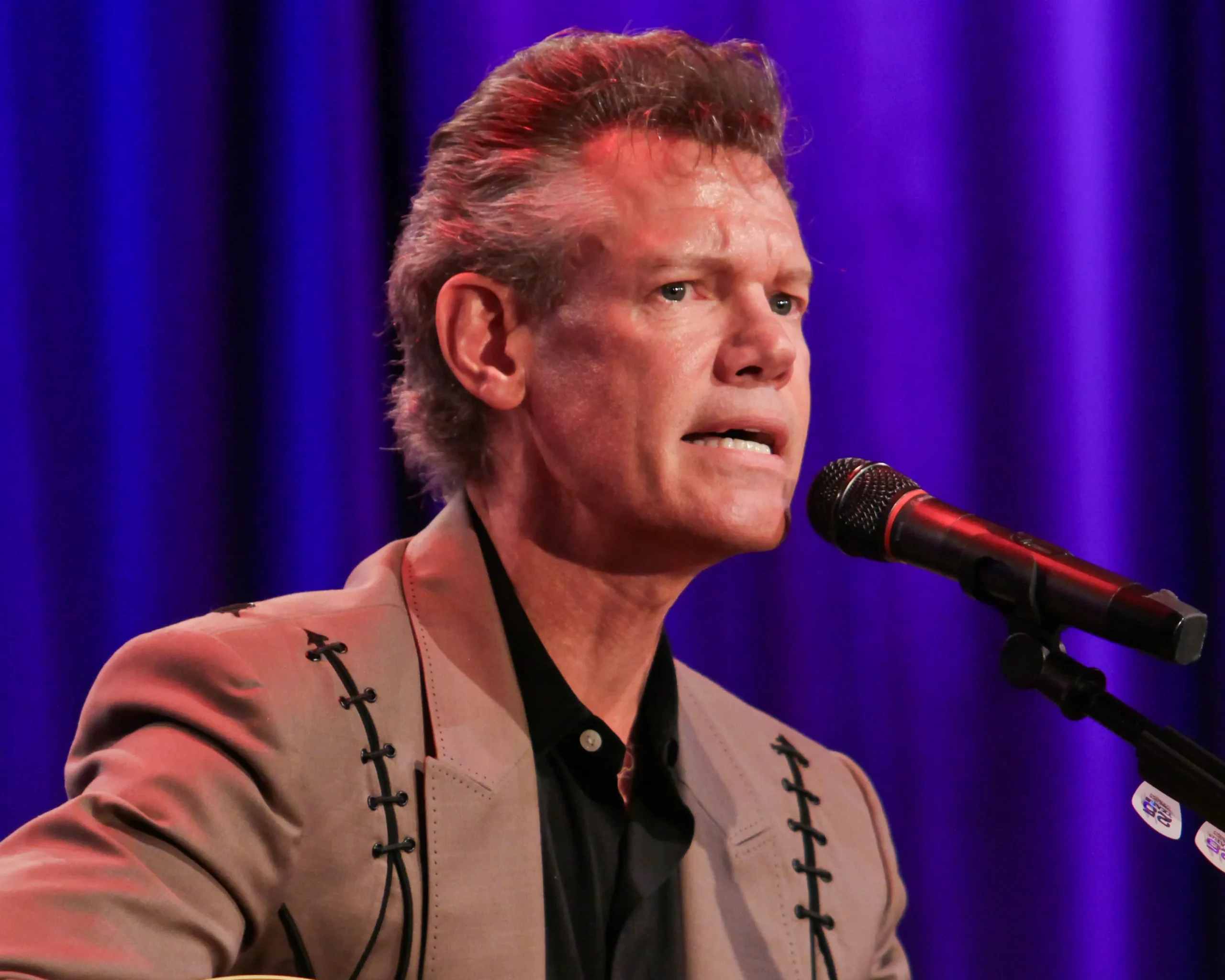 Randy Travis' Inspiring Health Journey: From Stroke to Recovery