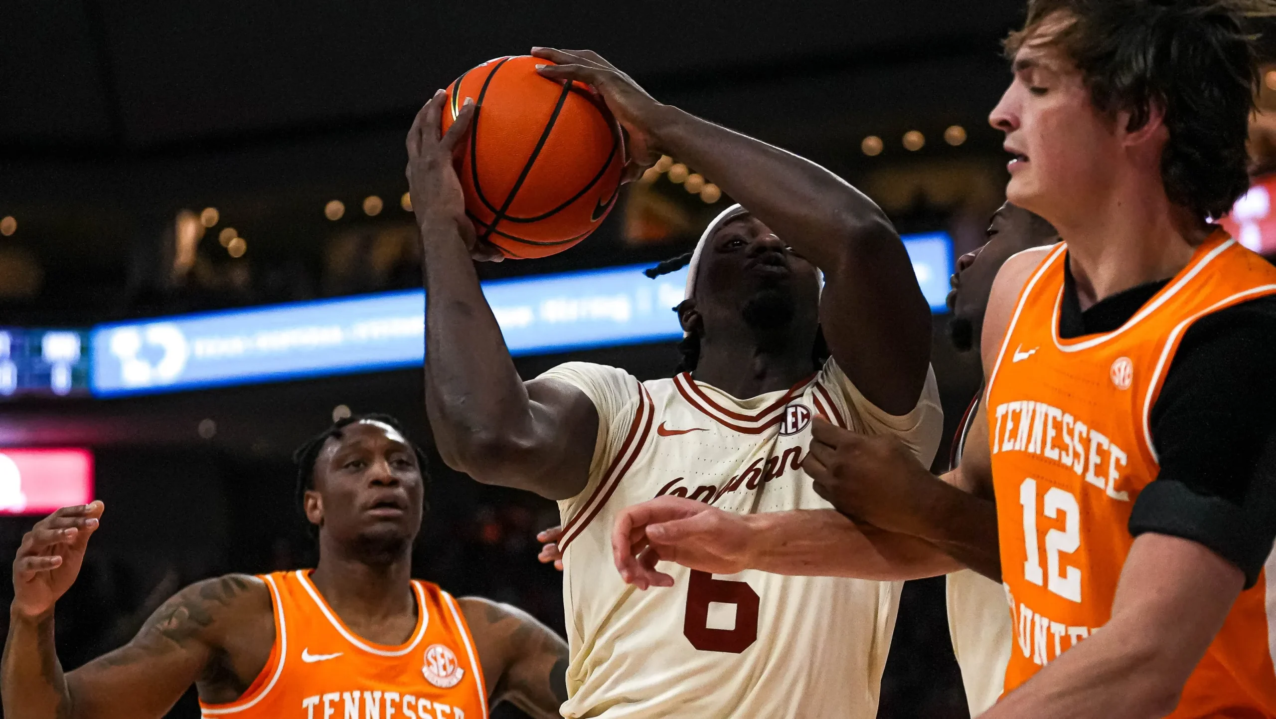 Texas vs. Tennessee: The SEC Showdown You Can't Miss!