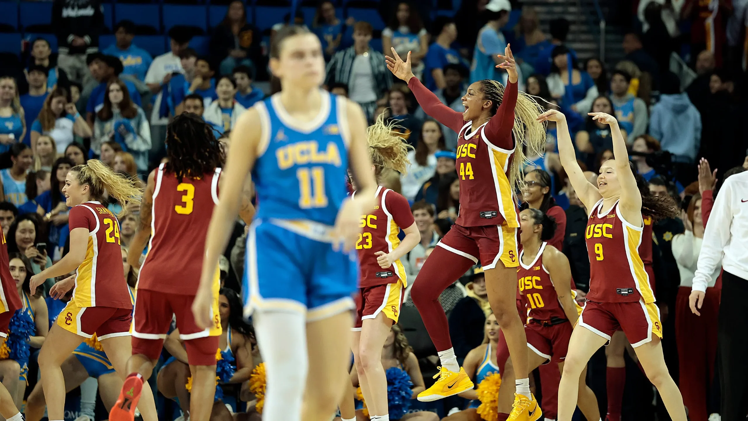 Trojans Triumph: USC Dominates UCLA to Claim Big Ten Glory!