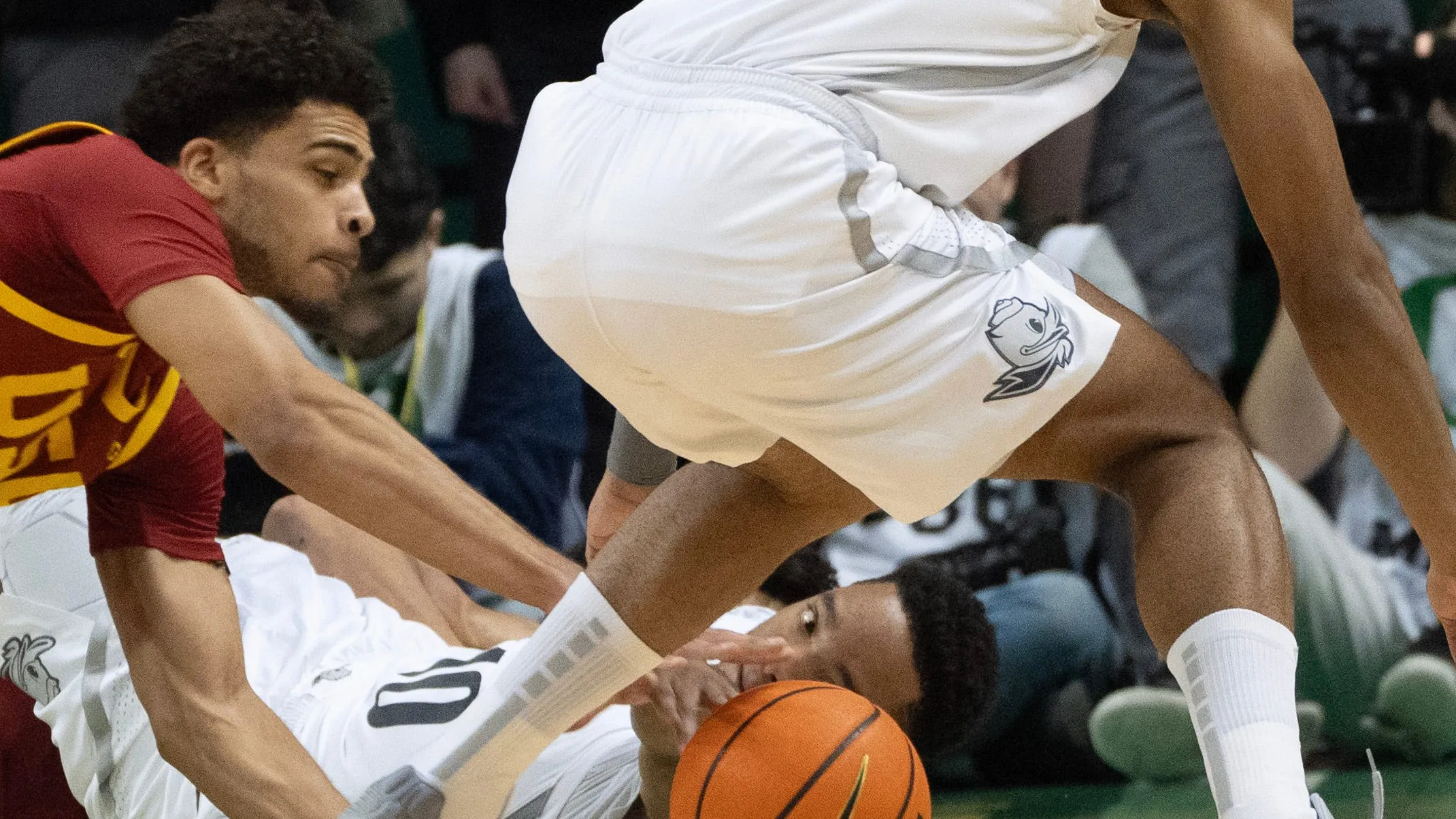 USC vs. Oregon: Can the Trojans Upset the Ducks in a Must-Win Showdown?