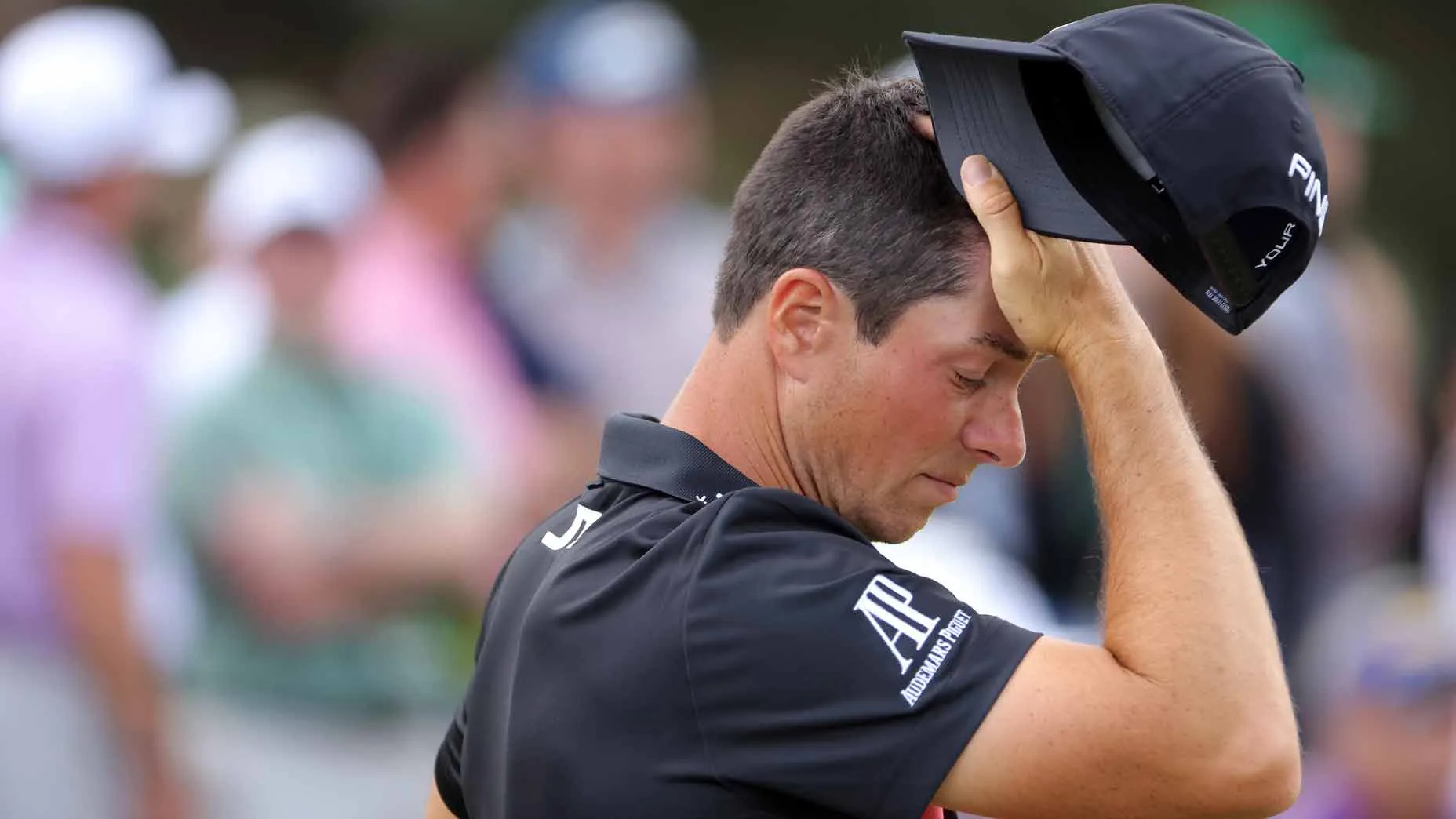 Viktor Hovland's Stunning Comeback: Tied for Lead at Valspar Championship!