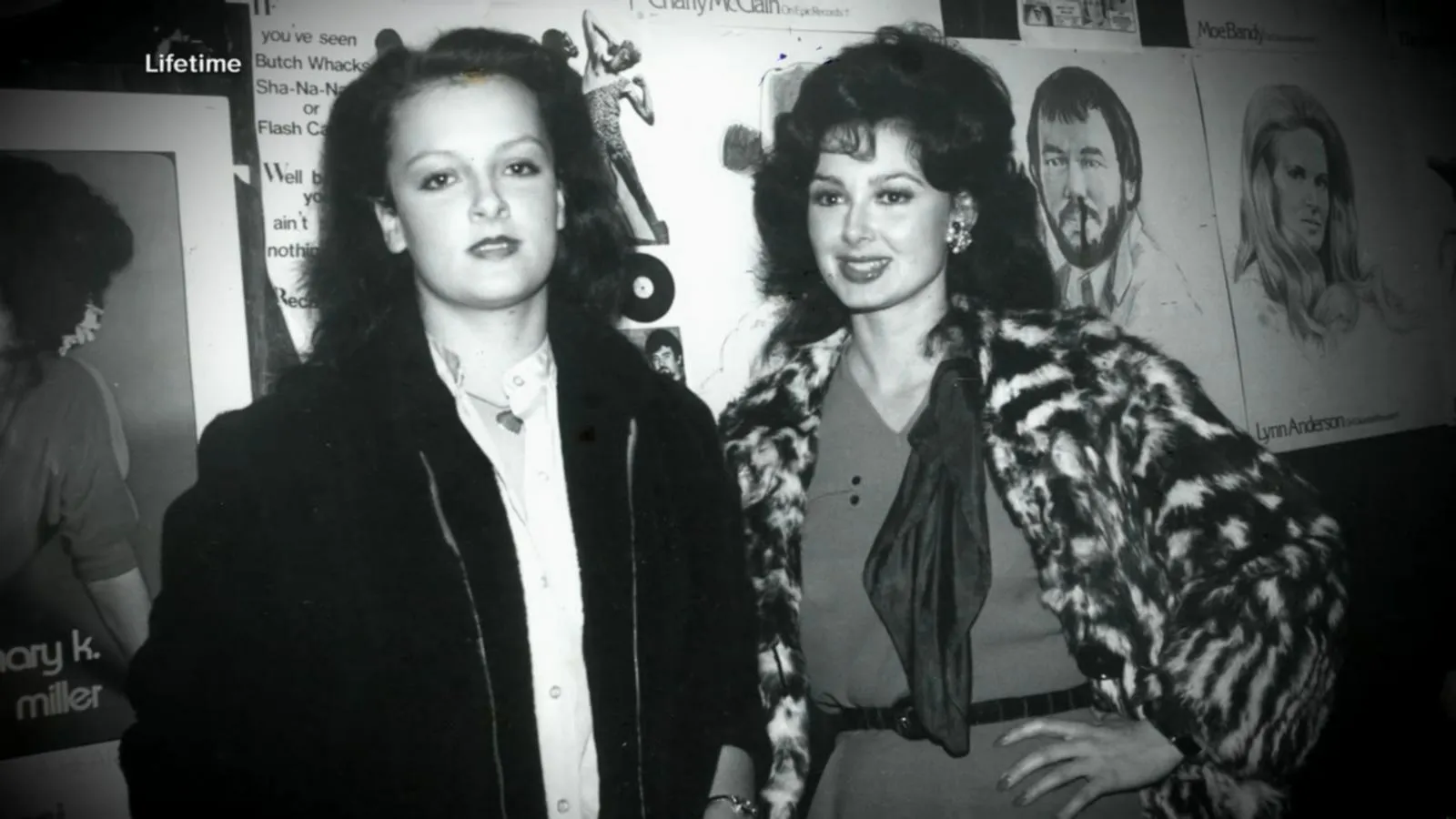 Ashley Judd Reveals Shocking Family Secrets in New Memoir
