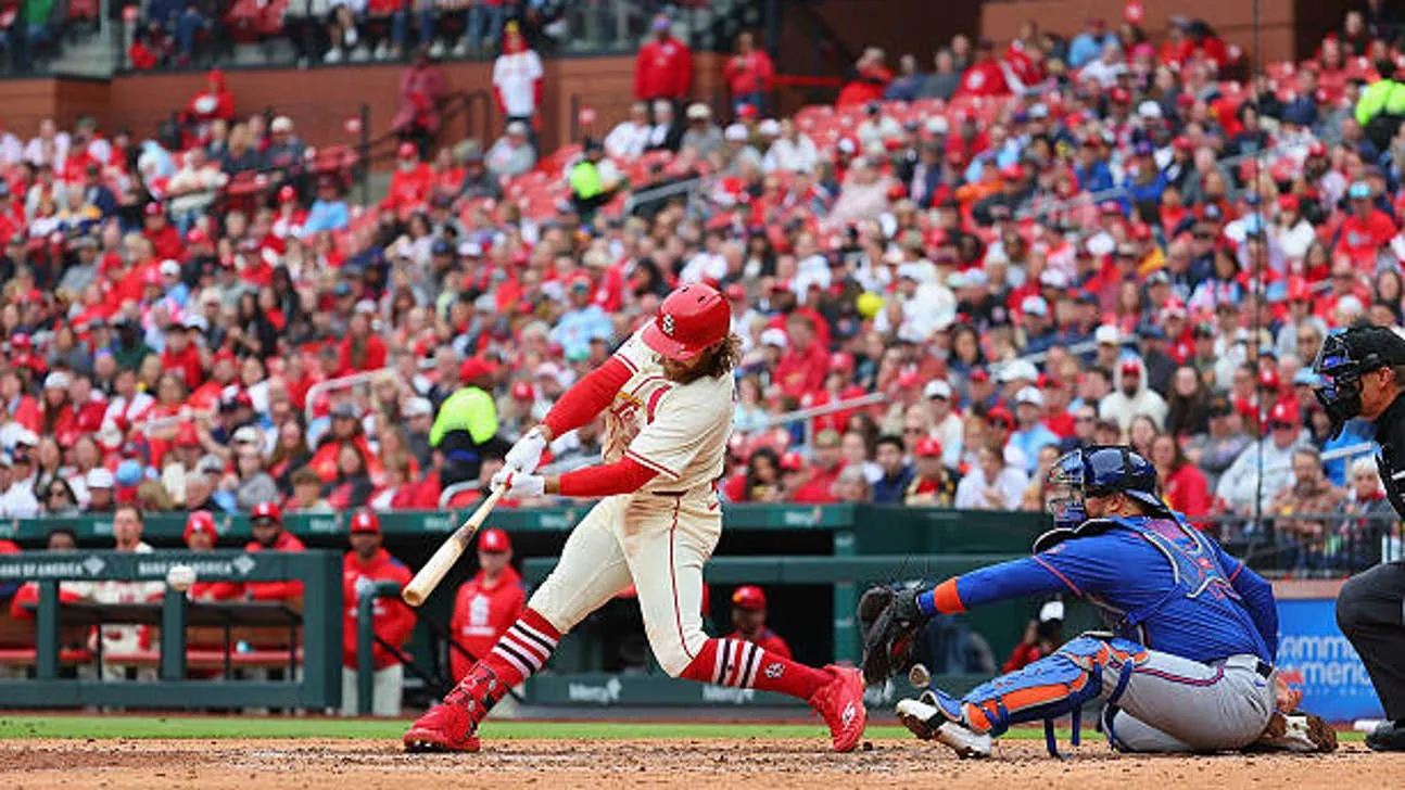 Cardinals Aim for Sixth Straight Win Against Struggling Nationals!