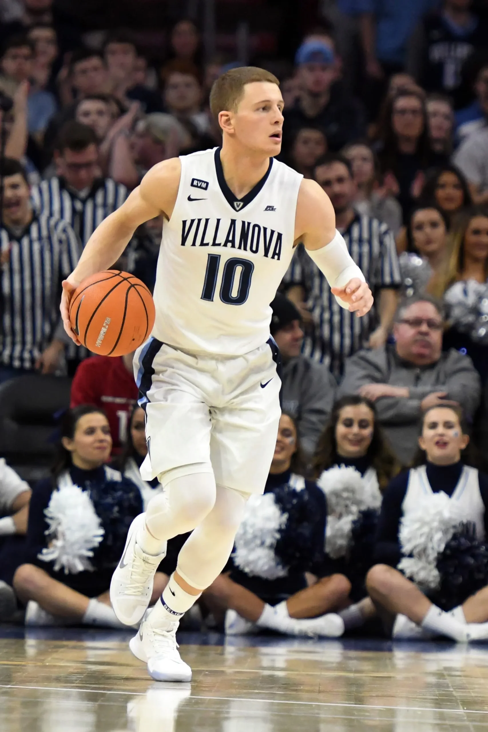 Divincenzo's Rise: How He Became the NBA's Hottest Topic This Week!