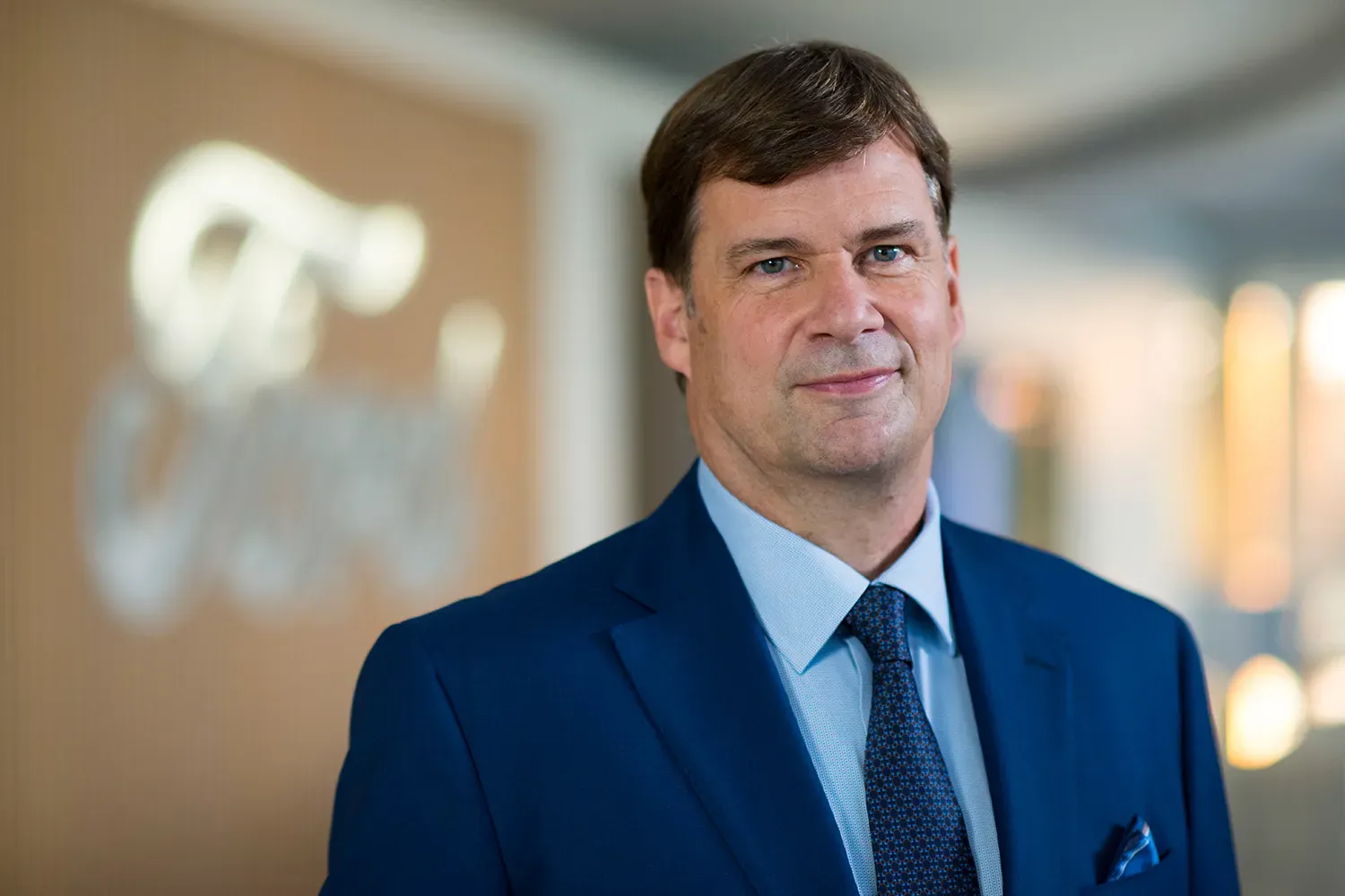 Ford CEO Issues Urgent Warning to Car Buyers: What You Need to Know!
