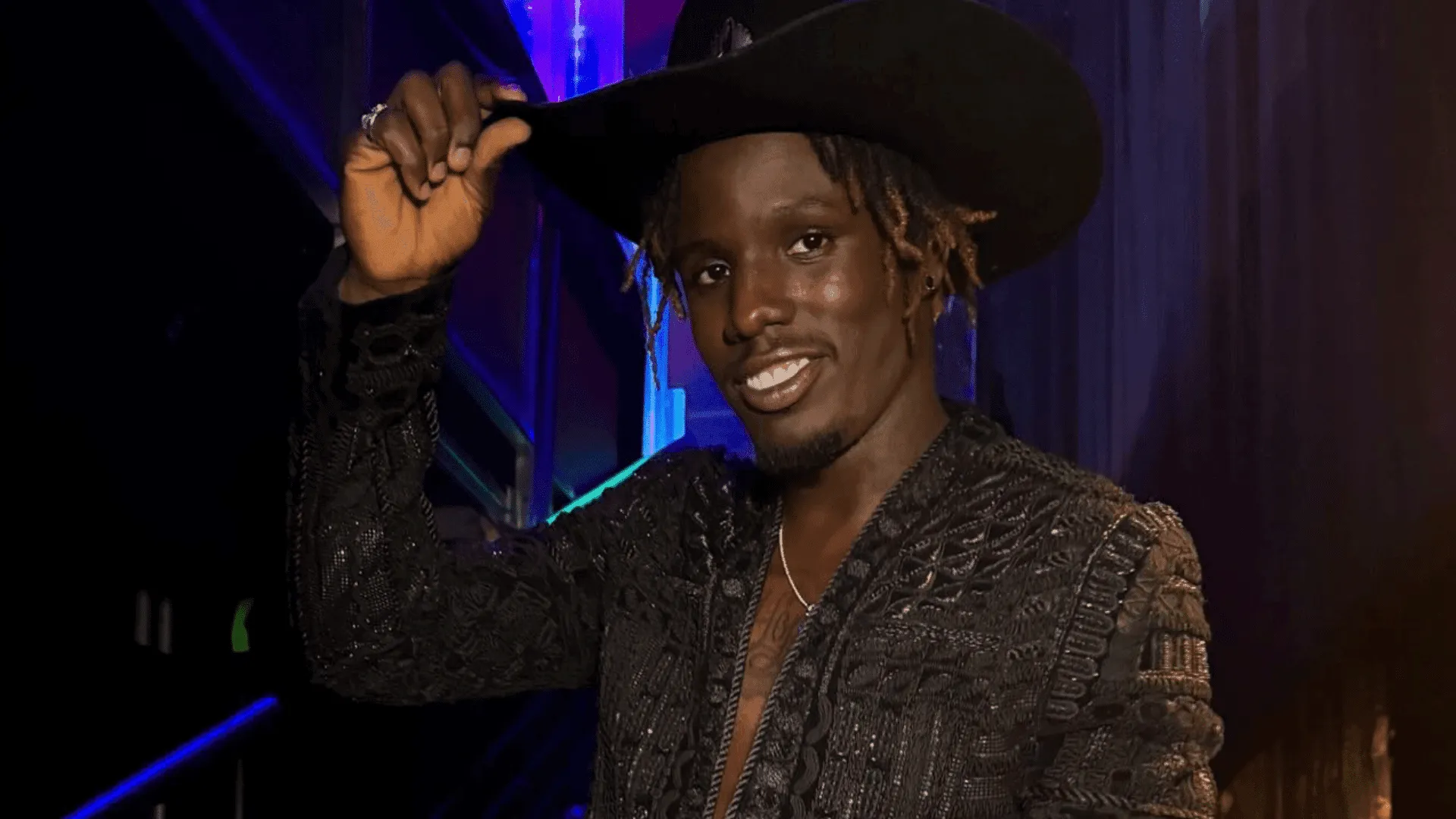 Jamal Roberts Shines Bright: From Mississippi to American Idol's Top 3!