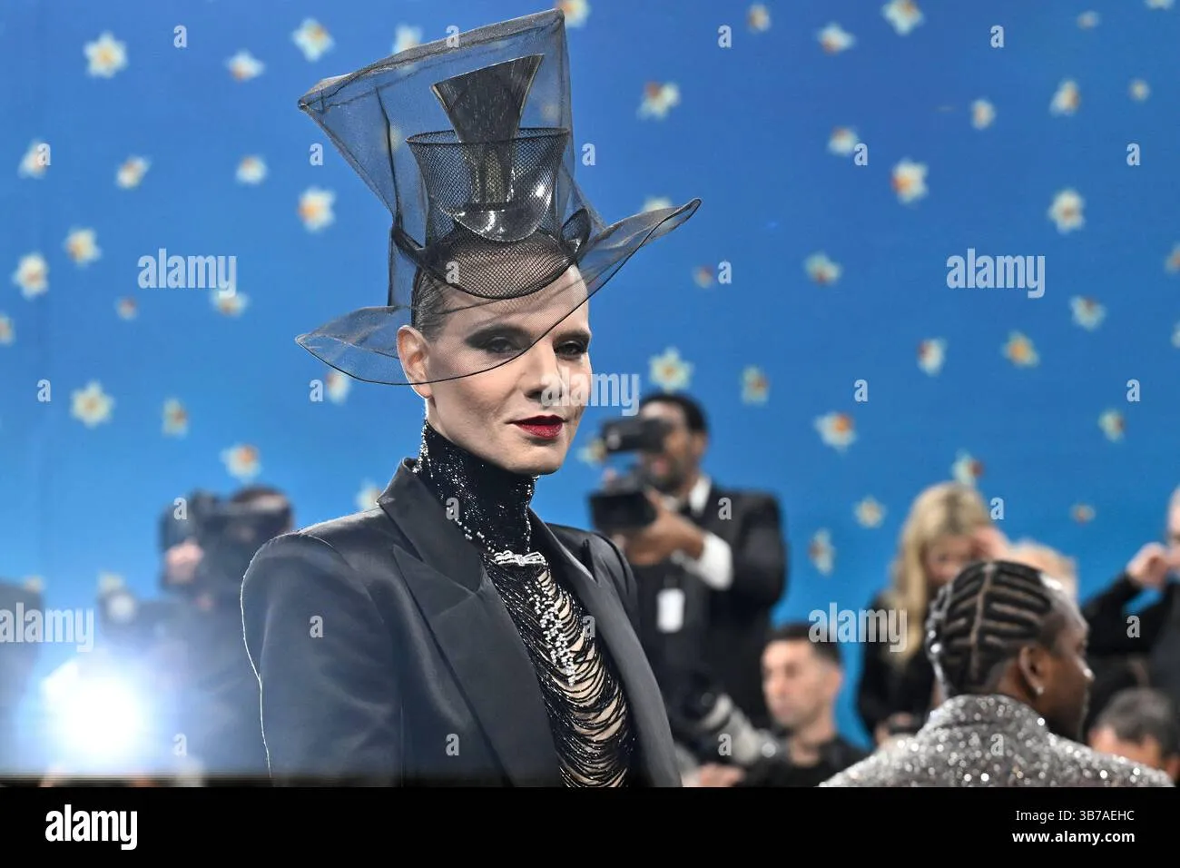 Jordan Roth Stuns at Met Gala: The Broadway Producer's Bold Fashion Statement