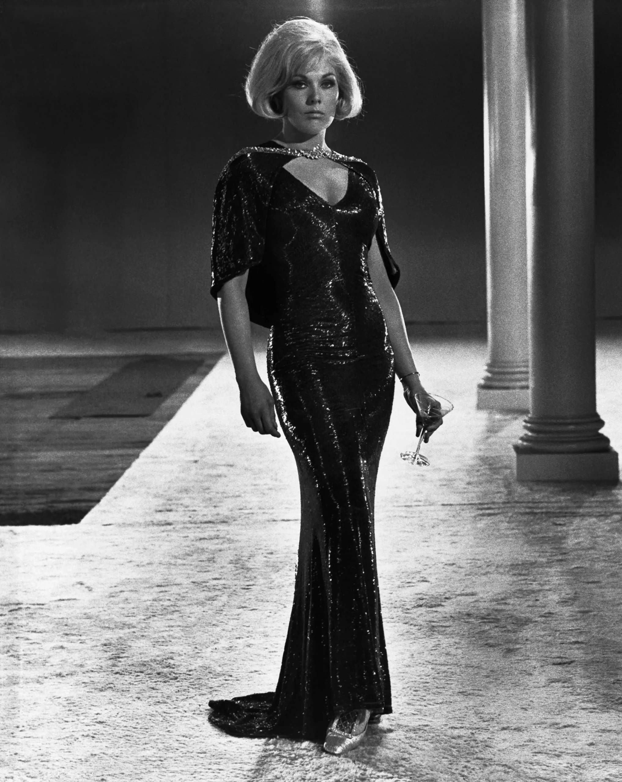 Kim Novak: The Iconic Star's Surprising Comeback Shocks Fans!