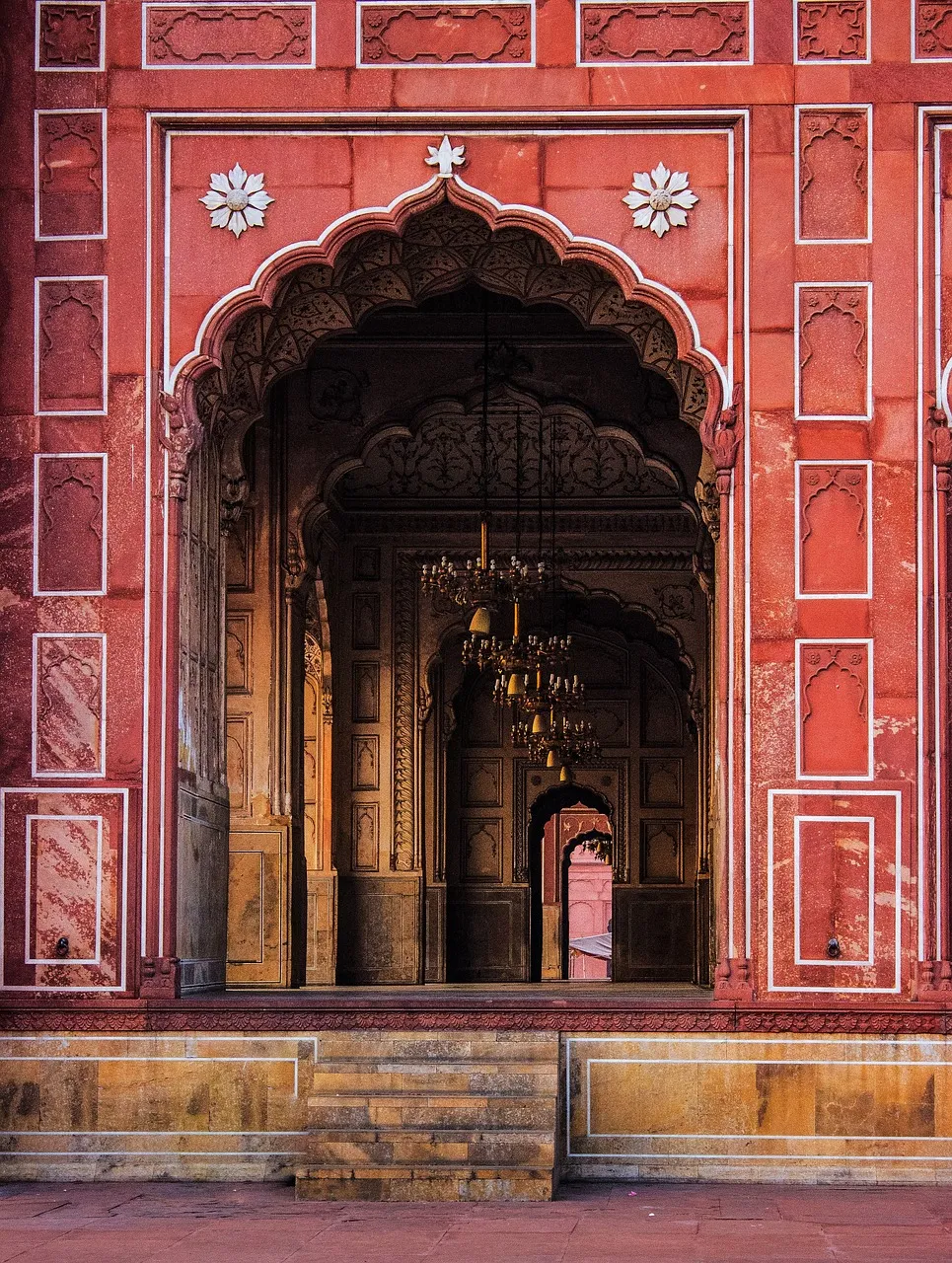 Lahore Unveiled: The Hidden Gems Captivating America Right Now!