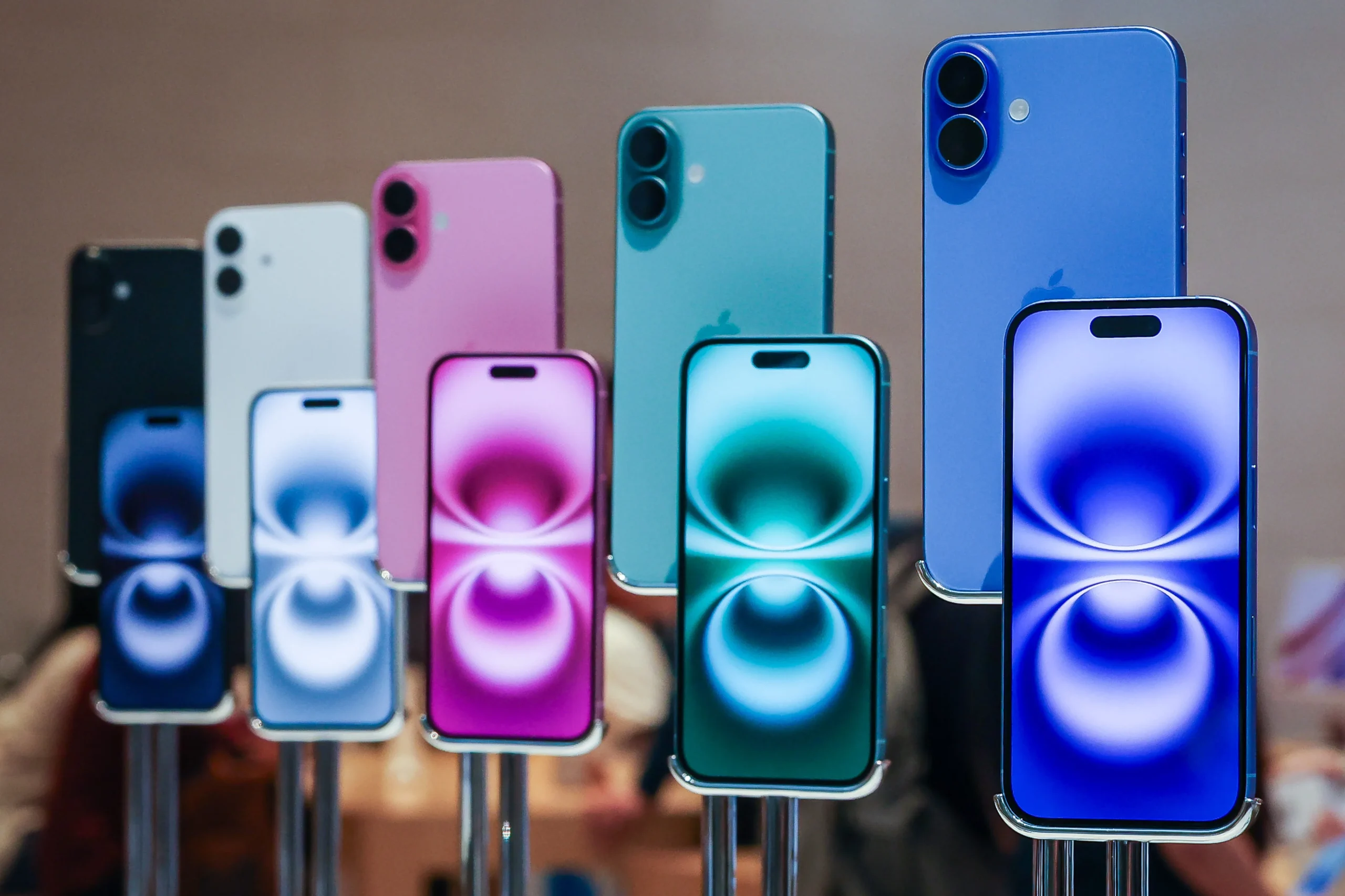 Shocking $95 Million Settlement: How the Lopez vs. Apple Case Could Impact You!