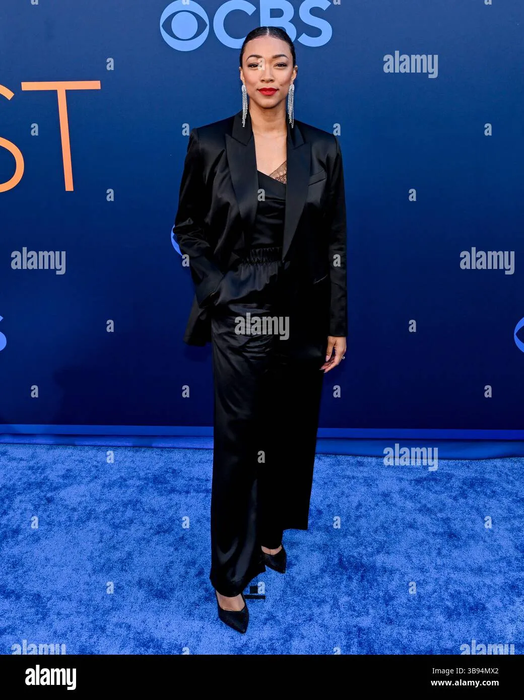 Sonequa Martin-Green: The Star Shining Bright in 2025's Hottest TV Moments!