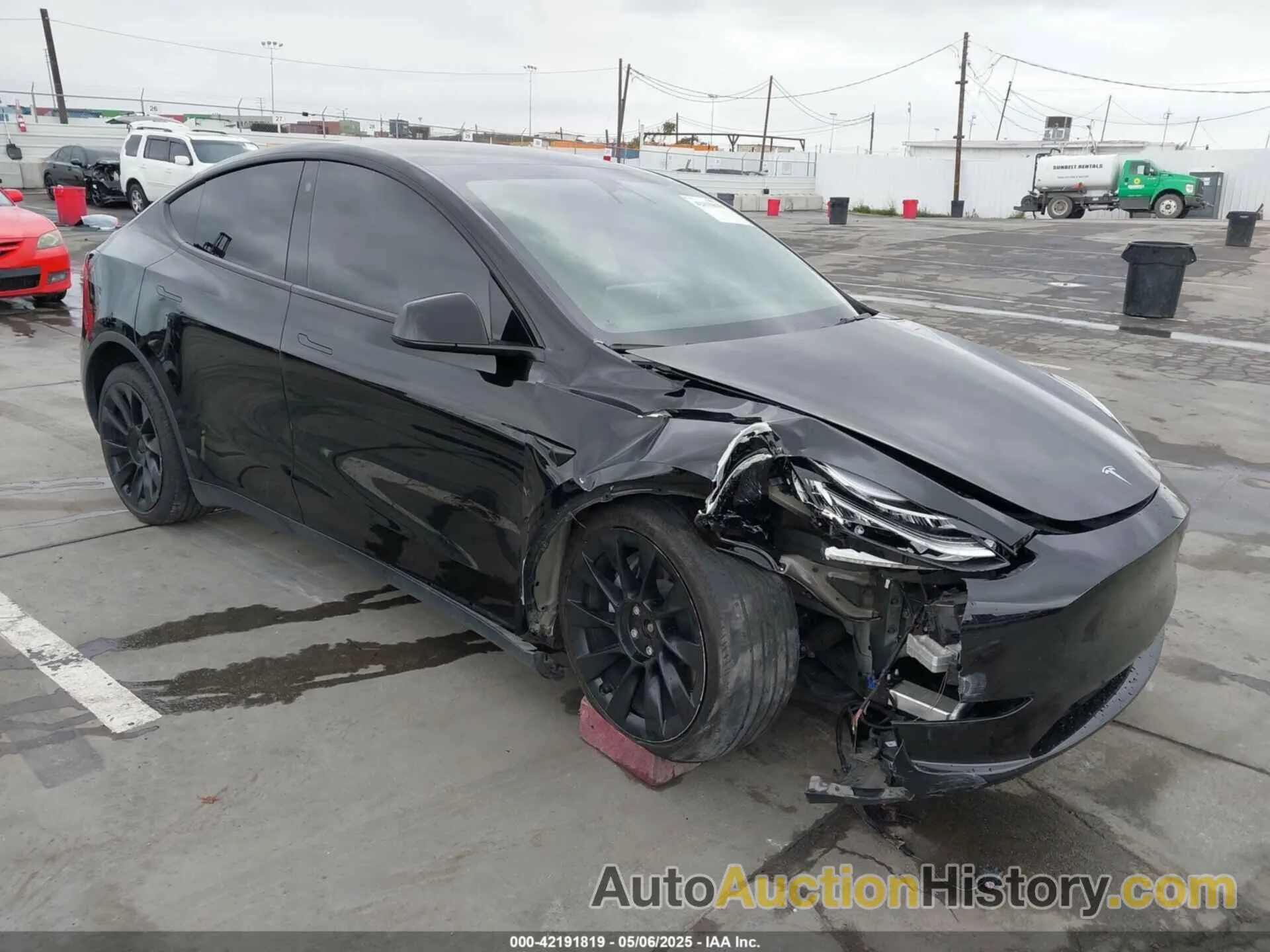 Unveiling the Affordable Tesla Model Y Long Range RWD: A Game Changer for EV Enthusiasts!
